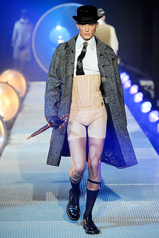 John Galliano / - 2010-2011